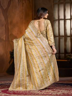 Gold embroidered banarasi silk saree 5