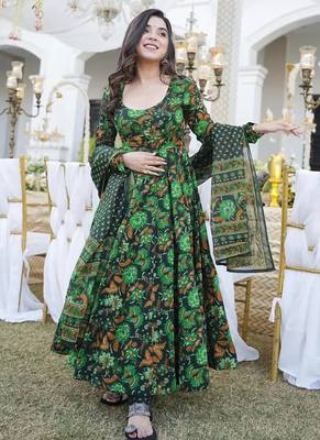 Drak green heavy digital printed maslin anarkali style 4