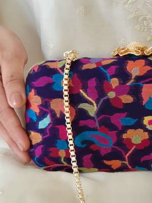 Blue wool floral embroidered clutch 4