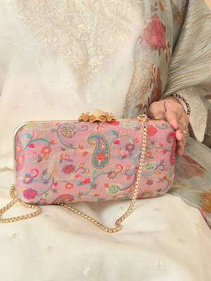 Pink wool floral embroidered clutch 2