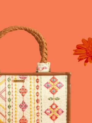 Multicolor silk embroidered tote bag 4