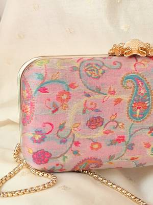 Pink wool floral embroidered clutch 4