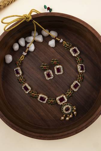 Multicolor flower necklace set