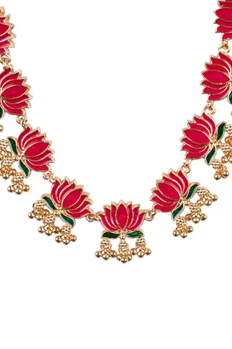 Divine petal inspired multicolor necklace set