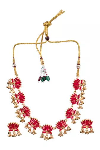 Divine petal inspired pink necklace set