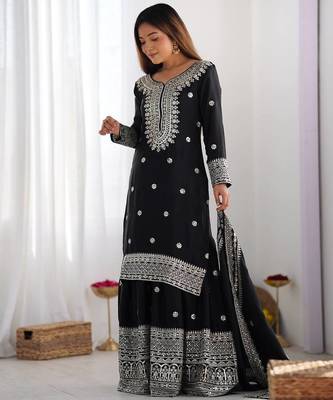 Black chinnon silk heavy embroidery work fully salwar suit 2