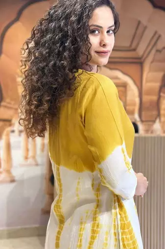 Yellow Women  Cotton Printed Kurta With Pant