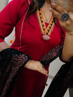 Red Women  Cotton Embroidered Kurta With Pant And Dupatta 3