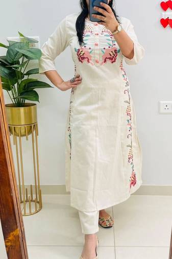  women pure cotton embroidered white kurta with pant