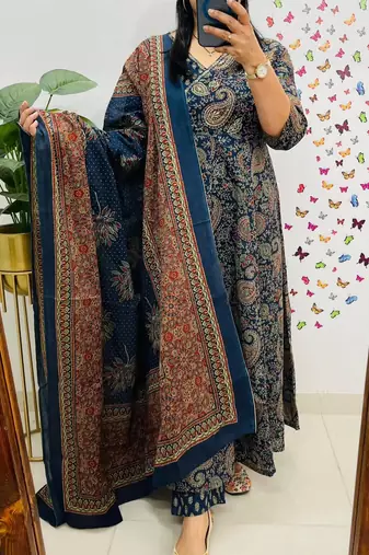  women pure cotton printed blue kurta with pant and dupatta