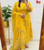 Yellow Women Pure Cotton Printed Kurta With Pant And Dupatta