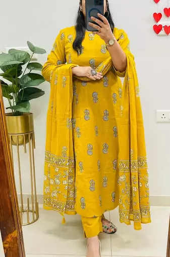 Yellow Women  Cotton Printed Kurta With Pant And Dupatta