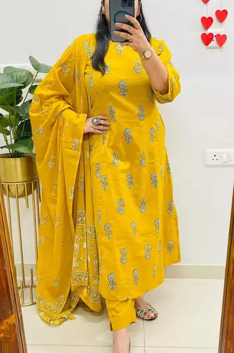 Yellow Women  Cotton Printed Kurta With Pant And Dupatta