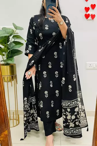 Black Women  Cotton Printed Kurta With Pant And Dupatta