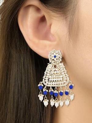 Gold plated traditional kundan & pearl drop dangle earrings for women  2