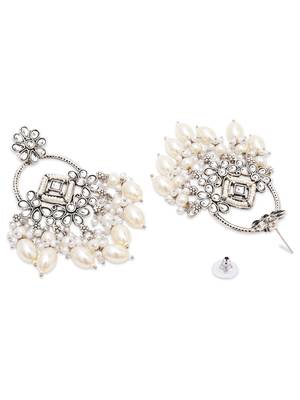 Traditional handcrafted kundan pearl chandbali dangle earrings for women  4