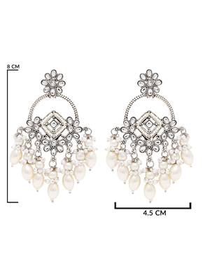 Traditional handcrafted kundan pearl chandbali dangle earrings for women  5