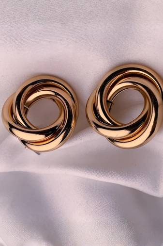 Latest trendy stylish gold plated geometric twist chunky stud earrings for women and girls 