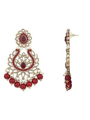 Traditional design handcrafted kundan & pearl earrings for women  4