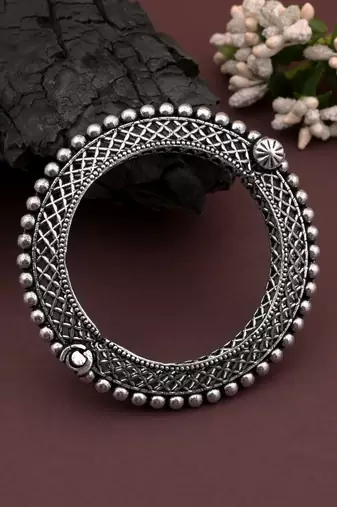 Silver color oxidised openable bracelet