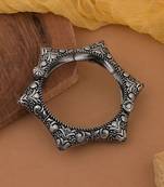 Silver color oxidised openable bracelet