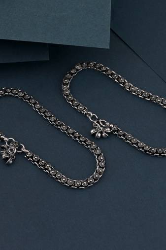 Silver color oxidised anklet