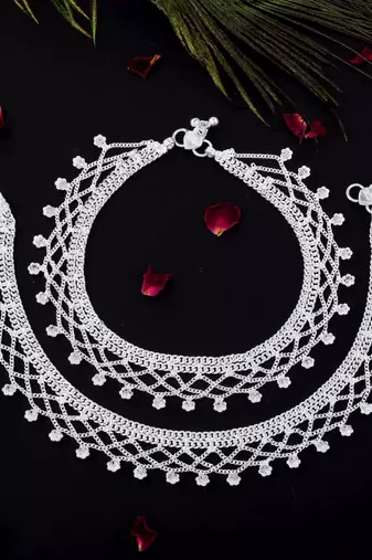 Gorgeous silver color anklets designed with premium handcrafted jewelry work for women