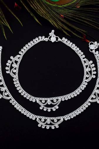 Royal silver color anklets perfect for weddings, engagements, and traditional festive occasions
