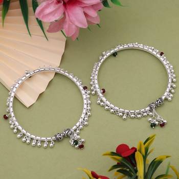 Exclusive maroon & green color oxidised anklet with antique ethnic rajputi jewellery design 1
