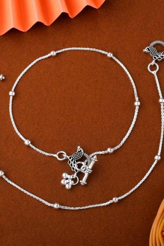 Classic silver color oxidised anklet designed for brides, parties, and ethnic fashion jewelry