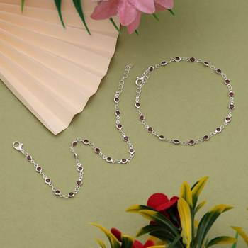 Classic brown color anklet with simple handmade finish for traditional and modern outfits 1
