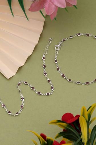 Classic brown color anklet with simple handmade finish for traditional and modern outfits