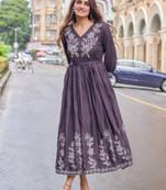 Women Rayon Weaving Embroidered Kurti