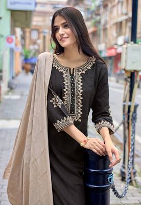 Women Embroidered Straight Kurta With Trousers & Dupatta 6