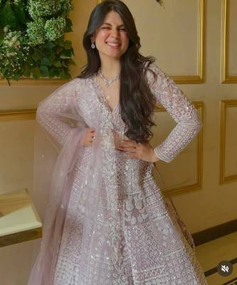 Lavender Embroidererd Georgette Lehenga Set With Dupatta 2