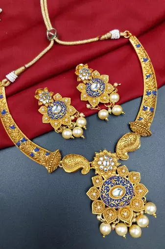 ​antique gold plated blue & gold meenakari necklace set with pearl drops.