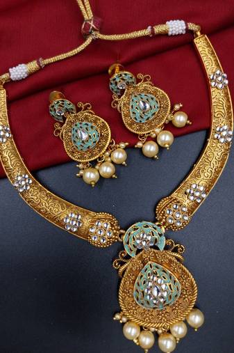 ​antique gold plated mint & gold meenakari necklace set with pearl drops.