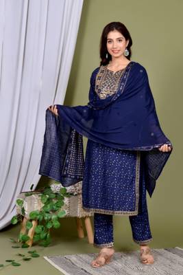 Blue embroidered Kurti Pant Set 2