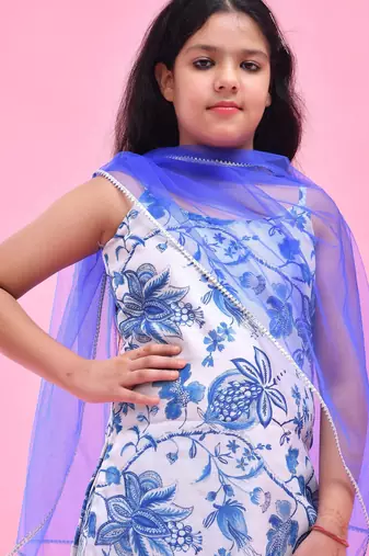 Multicolor printed chanderi kurta set