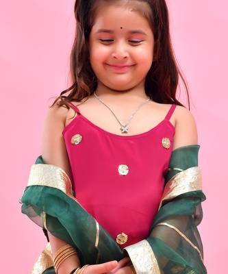 Pink plain crepe silk sharara set 4