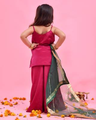 Pink plain crepe silk sharara set 5