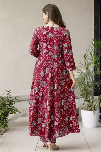 Women  Rayon Printed Work Flared Kurta Pant and Dupatta Set