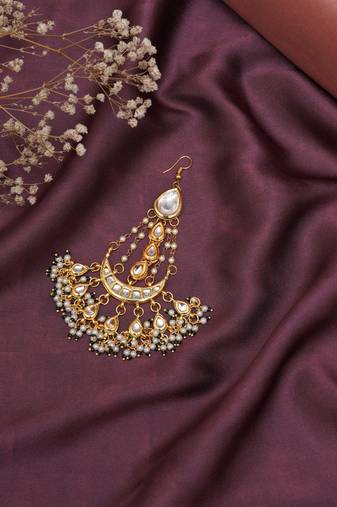 Girls gold-plated kundan studded