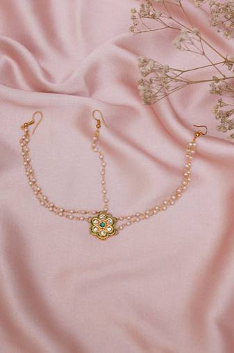 Girls gold-plated kundan-studded & beaded layered matha patti