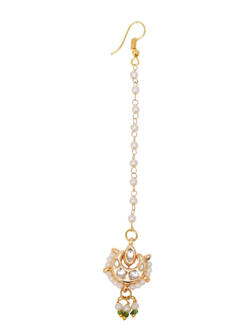Gold-plated kundan-studded & pearls-beaded maang tikka