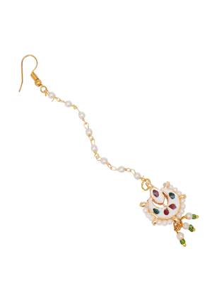 Gold-plated kundan-studded & pearls-beaded maang tikka 3