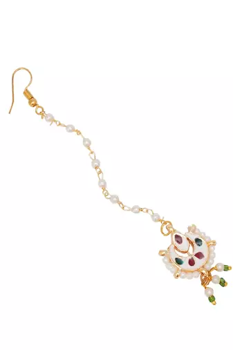 Gold-plated kundan-studded & pearls-beaded maang tikka