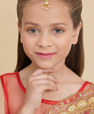 Girls gold-plated kundan studded beads beaded maang tikka 4