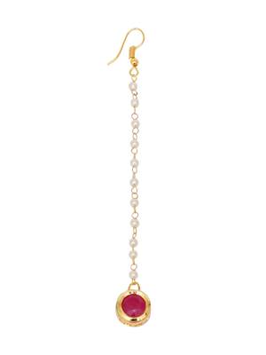 Girls gold-plated kundan maang tikka 4