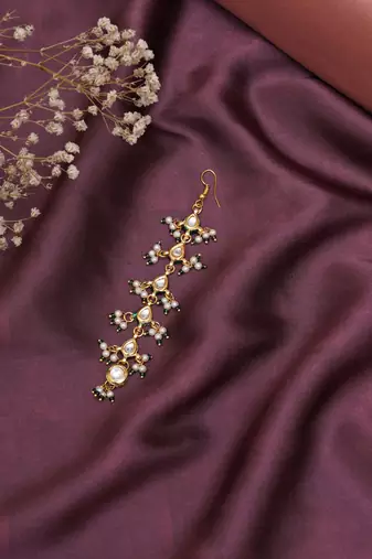 Gold-plated kundan-studded & beaded layered maang tikka
